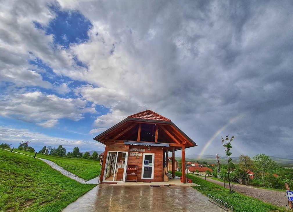 מלון פיבקה Camp The Sunrise Hill מראה חיצוני תמונה
