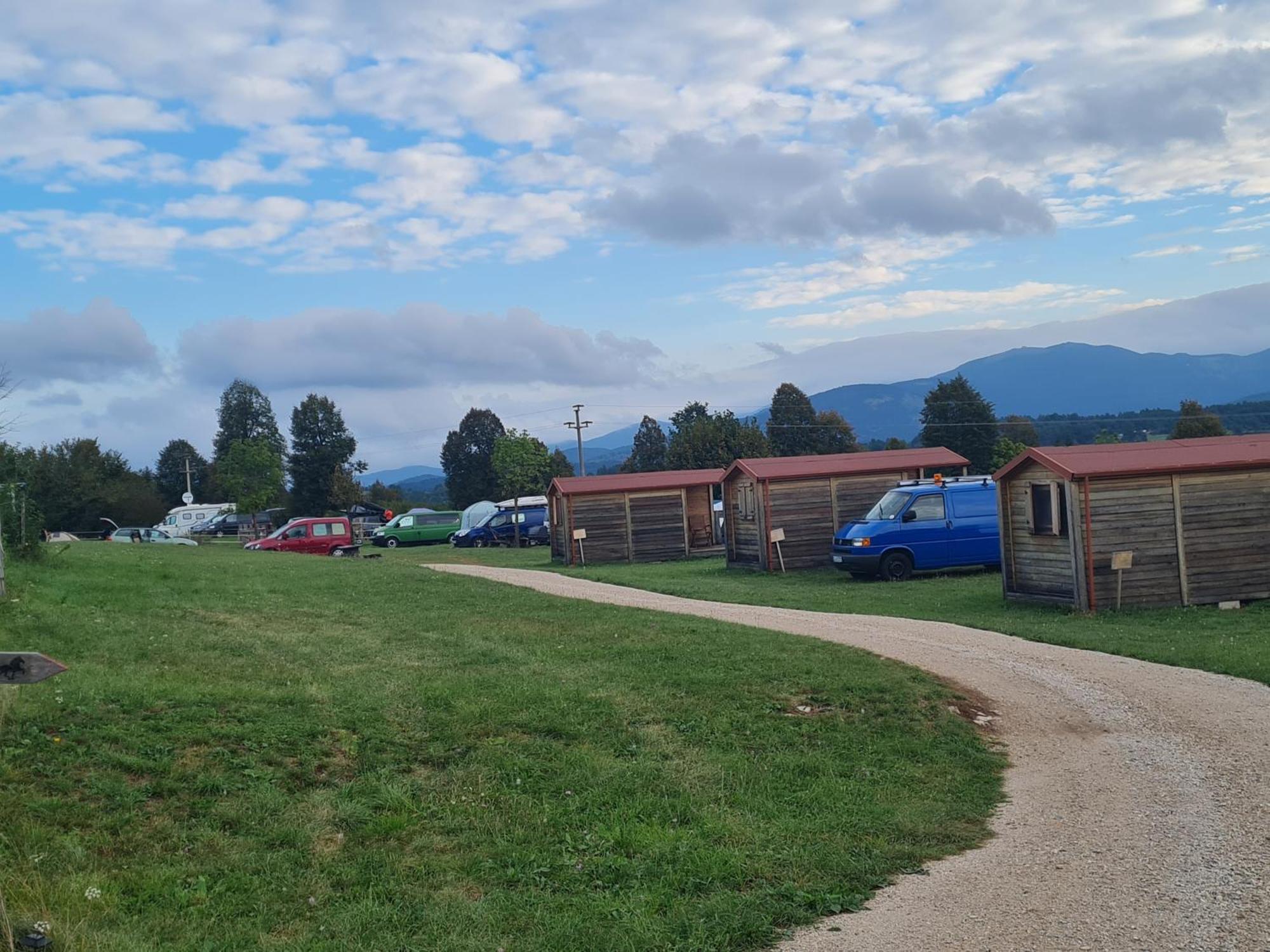 מלון פיבקה Camp The Sunrise Hill מראה חיצוני תמונה
